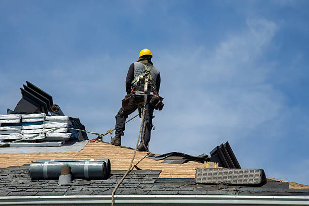 Professional Roofing technician working in Gladstone, VA